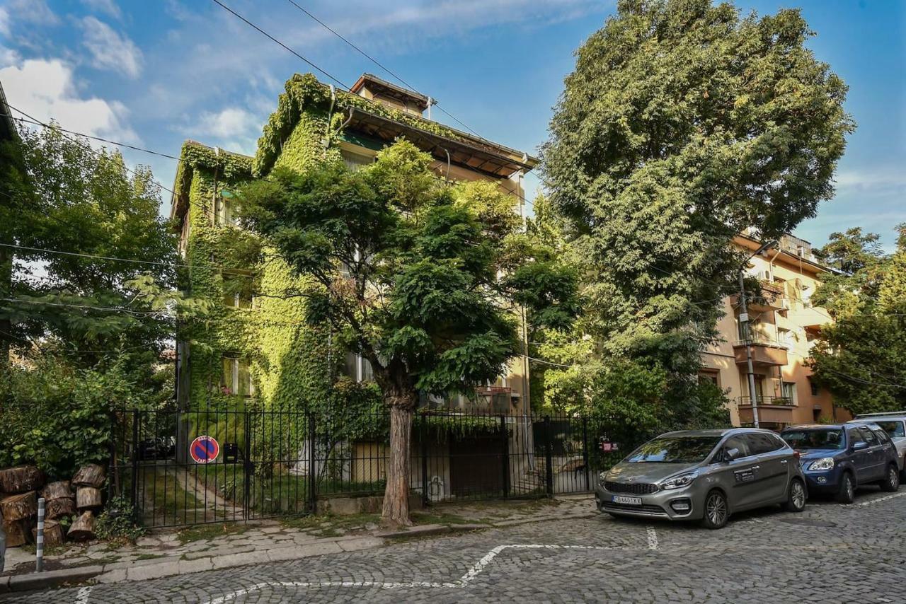 The Ivy House - A Cozy Attic Near The City Center By Flat Mаnager Sofia Esterno foto